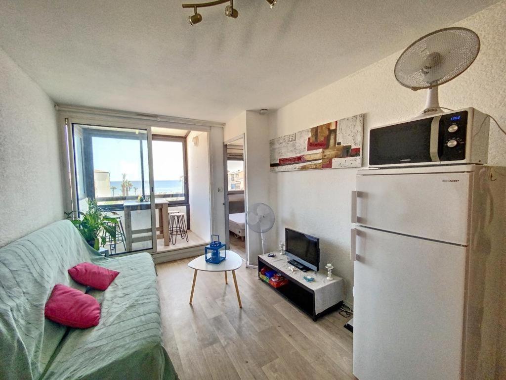 Appartement Le Barcares Avec Vue Sur Mer De Type T2 Location Arrivee A Partir De 15H Depart Maximum A 11H Location Du Samedi Au Samedi Juillet Et Aout Eksteriør billede
